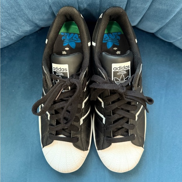 Adidas Superstar GX5257 Black White Blue Bird Men’s 8.5 - Picture 2 of 6